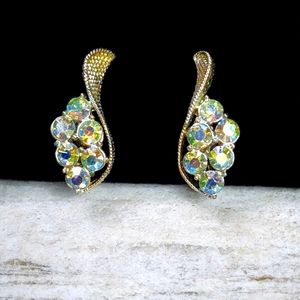 Coro 1960s Vintage Aurora Borealis Crystal Clip On Earrings